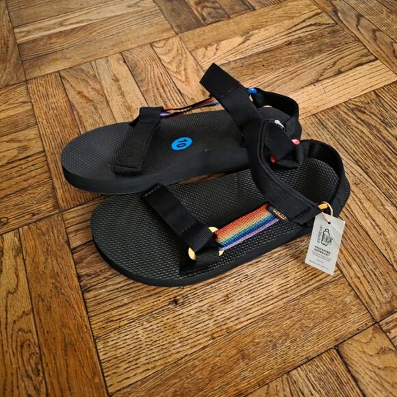Teva Midform Pride Rainbow Men’s Unisex Size 10 Black Hiking Trail Sandals - Picture 8 of 9